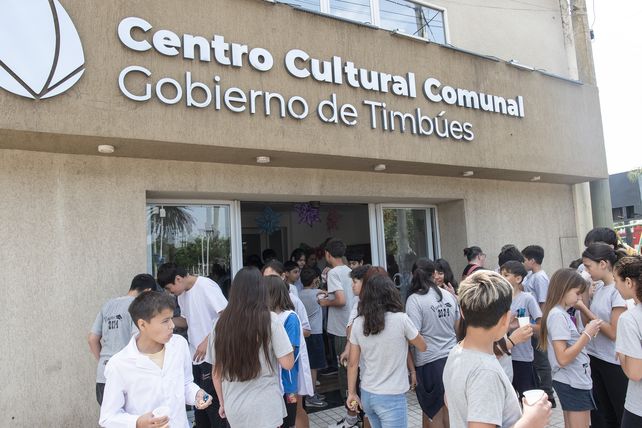 Se realizaron charlas de sensibilización sobre bullying y grooming en Timbúes