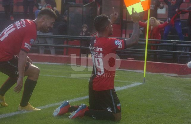 El rito de Morelo llegó a las chicas del hockey de Colón