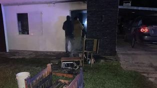 Hospitalizaron a una madre y su hijo por un incendio provocado por una estufa