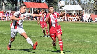 Patronato no pudo vencer a Unión en La Tatenguita: fue 1 a 1.