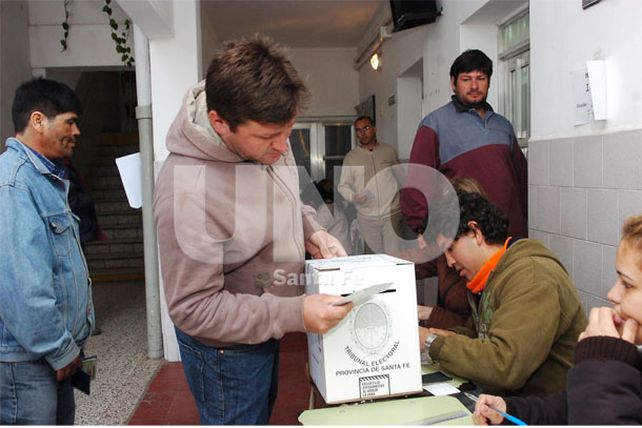Ya se puede consultar el padrón provisorio para las simultáneas