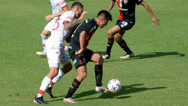 Cristaldo fue convocado por Burgos. A causa de la la distensión se perdió 7 partidos.