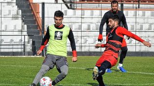 Patronato sumó minutos de fútbol en el Grella
