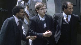 Liberaron al hombre que, hace 40 años, le disparó a Reagan para impresionar a una actriz