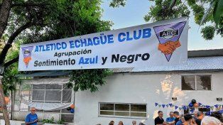 Sentimiento Azul y Negro: Queremos reorganizar la historia.