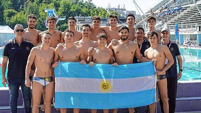 El seleccionado juvenil de waterpolo
