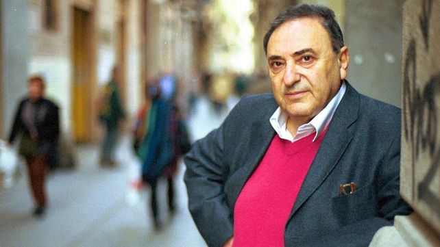 Saer. Homenajeado por poetas