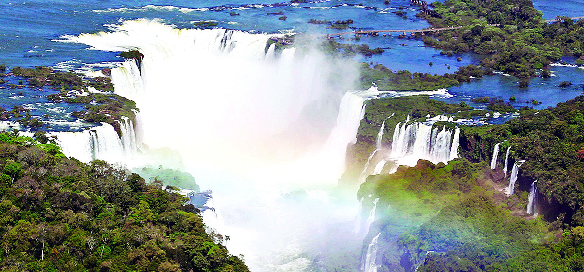Iguazú, una de las maravillas naturales de la argentina que no dejan de sorprender