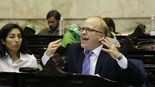 Los que me quieren linchar, que me linchen, dijo Contigiani en el Congreso
