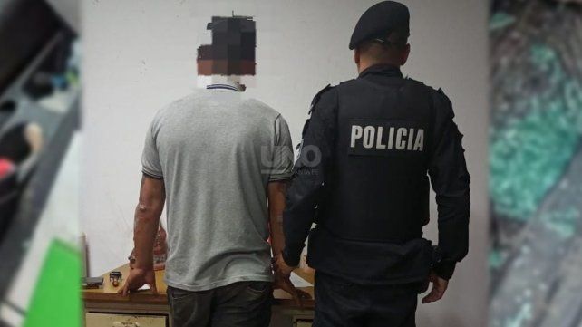 El hombre detenido por el robo a una automovilista en el ingreso a la ciudad de Santa Fe