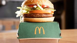 En Reino Unido e Irlanda, McDonalds lanzará McPlant, una hamburguesa vegana
