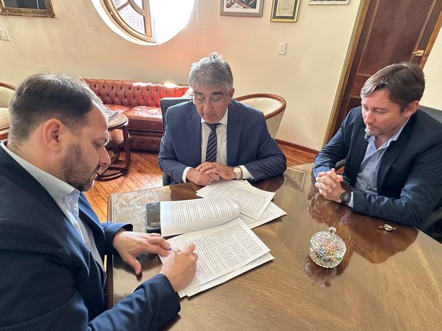 San Jorge firmó convenios para profundizar la lucha contra el dengue