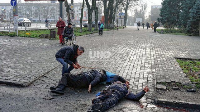 Horror en Ucrania tras un nuevo ataque ruso. Foto: Télam