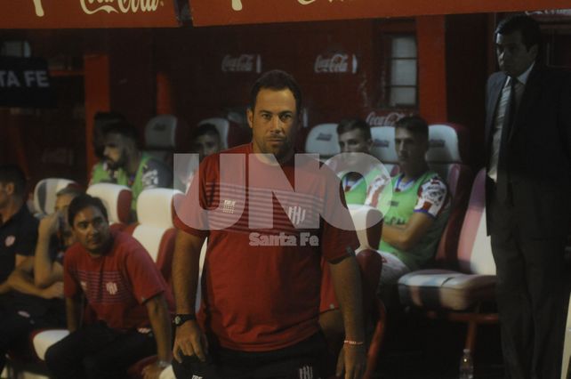 Lo tienen en cuenta. Varios equipos empezaron a posar la mirada en el actual DT de Unión.