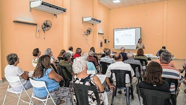 El curso se realiza el primer martes de cada mes.