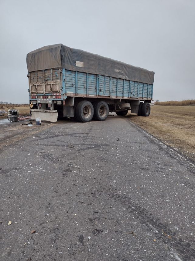 Un choque de tres camiones obligó a cortar la ruta 34 entre Centeno y Casas