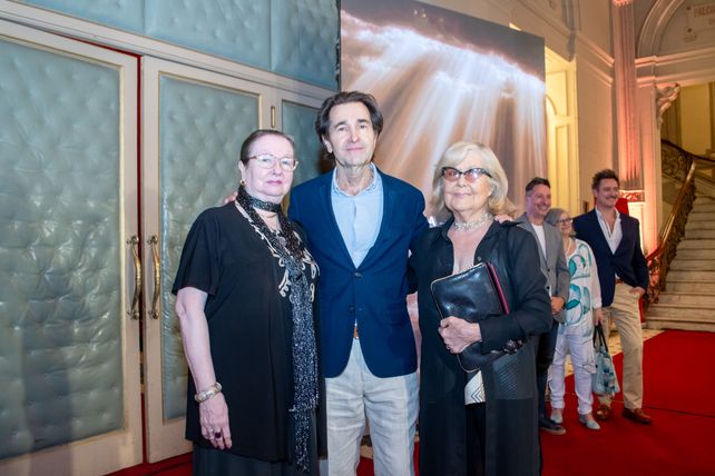 Nora González Pozzi, Guido Martínez Carbonell y Tatiana Fesenko