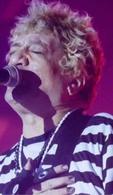Pity Álvarez volvió a Rosario y 25 mil personas cantaron sus clásicos