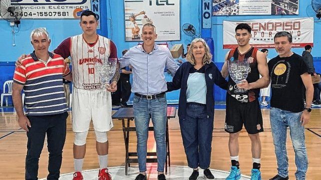 Unión jugó su tercer amistoso este viernes en San Carlos contra San Isidro de San Francisco.