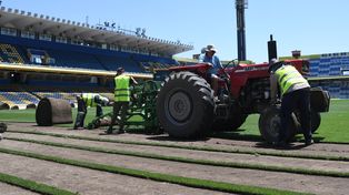 Central arrancó a fondo este domingo para ampliar el estadio mundalista.