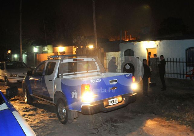 Sangriento. El asesinato de Griselda Correa sucedió en Diez de Andino al 6700 de barrio Estrada Norte. UNO de Santa Fe/José Busiemi
