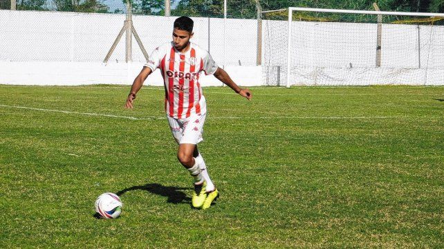Unión le ganó el duelo a Ateneo Inmaculada en el adelanto de la fecha 15.