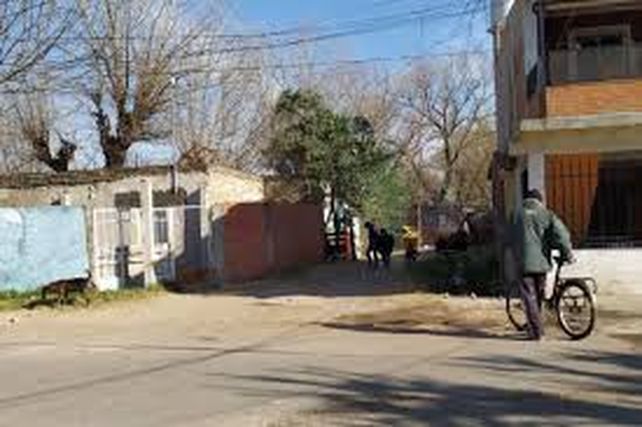 Uno de los ingresos a Villa Banana