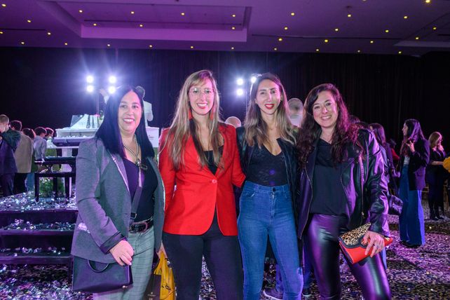 Andrea Pedraza, Rocío Fortuna, Romina Molina y Guadalupe Fortuna   