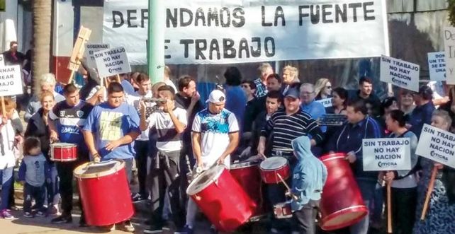 Acebal protestó en 2017 por el cierre de fábricas