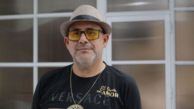 La cumbia romántica tiene un nuevo representante: El dueño del amor. Con Leo Mattioli como referente