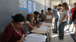 El FPCyS se impuso en 12 de las 18 secciones de la capital