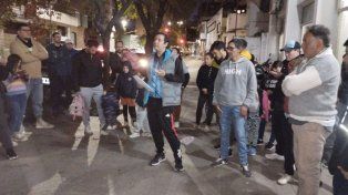 Cristian Kily González, un reconocido hincha de Echagüe, fue quien se puso al frente del reclamo.