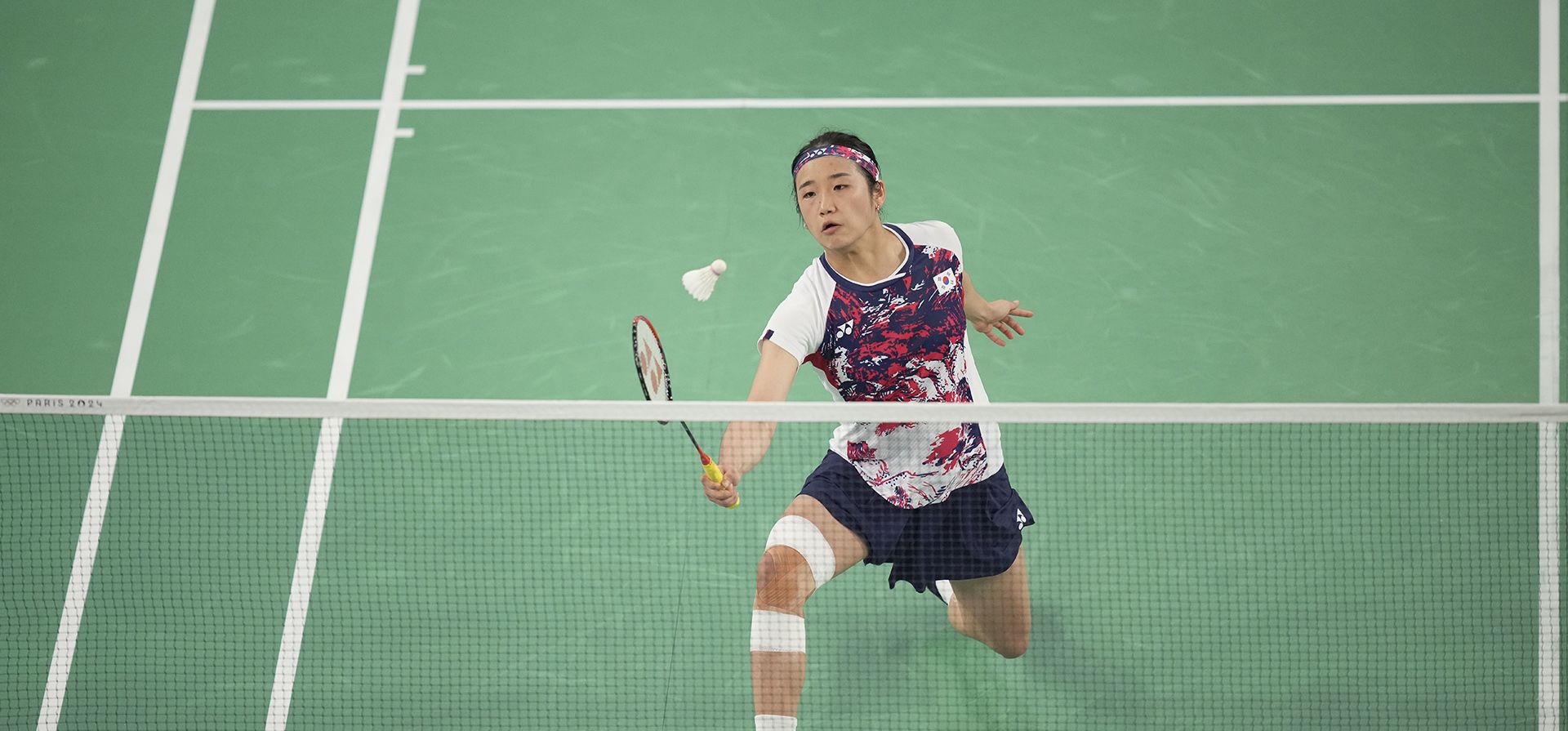 La surcoreana An Se-young juega contra la china He Bingjiao durante su partido por la medalla de oro en bádminton individual femenino en los Juegos Olímpicos de Verano de 2024, el lunes 5 de agosto de 2024, en París, Francia. (Foto AP/Dita Alangkara) La surcoreana An Se-young juega contra la china He Bingjiao durante su partido por la medalla de oro en bádminton individual femenino en los Juegos Olímpicos de Verano de 2024, el lunes 5 de agosto de 2024, en París, Francia. (Foto AP/Dita Alangkara)