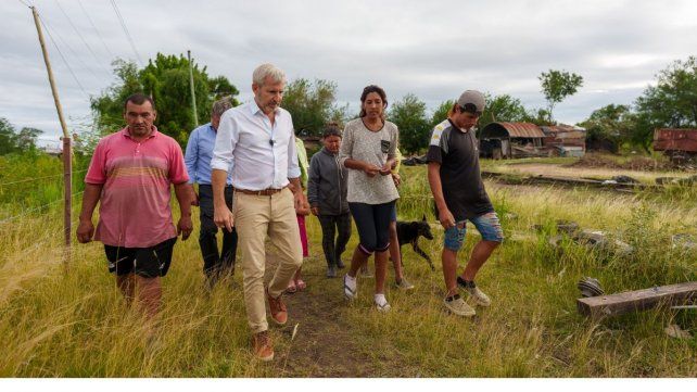 Concepción del Uruguay: Frigerio recorrió sectores afectados por la tormenta