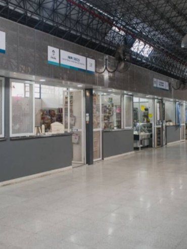 Detuvieron a un hombre que ingresó a la feria de Salta y Nogoyá y robó un celular