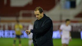 Leandro Somoza reconoció que lo hecho en Huracán fue de lo peor de su ciclo.