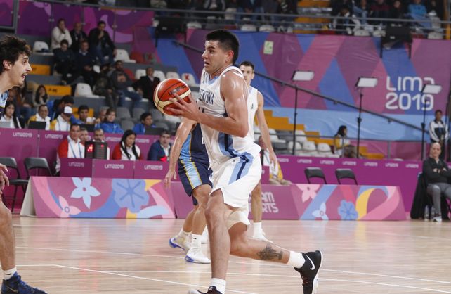 Contundente triunfo de Argentina en básquet