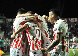 ¿Cómo le fue a Unión con la dupla Álvez-Luna Diale?