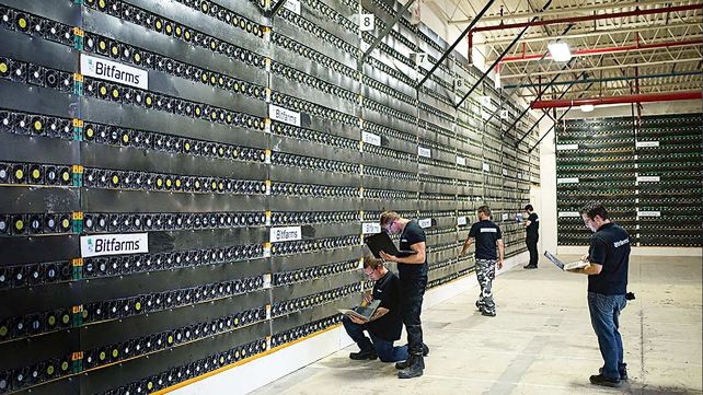 Fábrica. Criptofarm o granja de criptomonedas