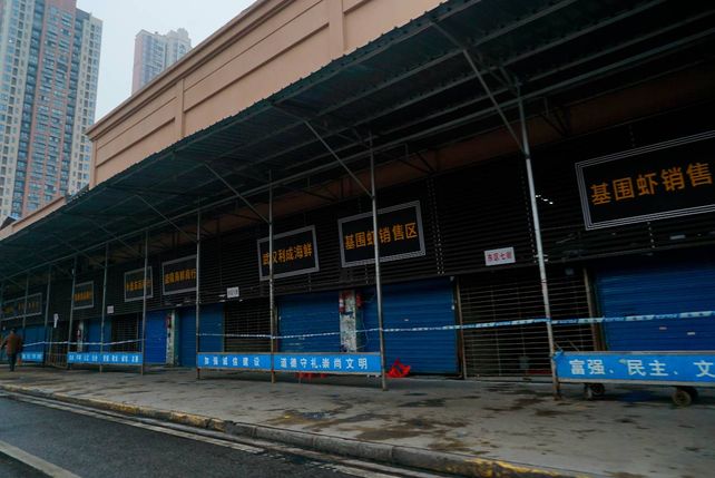 El origen del Covid. El mercado de mariscos de Wuhan, cerrado. Fue clausurado el 1º de enero de 2020, pero ya era muy tarde. 