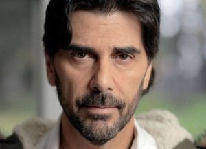 La desesperada búsqueda de Juan Darthés y su familia