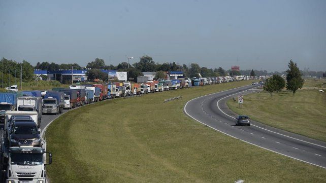 Autopista a Buenos Aires. Así se veía esta mañana la principal vía de comunicación del país.