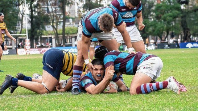Fue empate entre Atlético del Rosario y Regatas de Bella Vista 27 a 27.