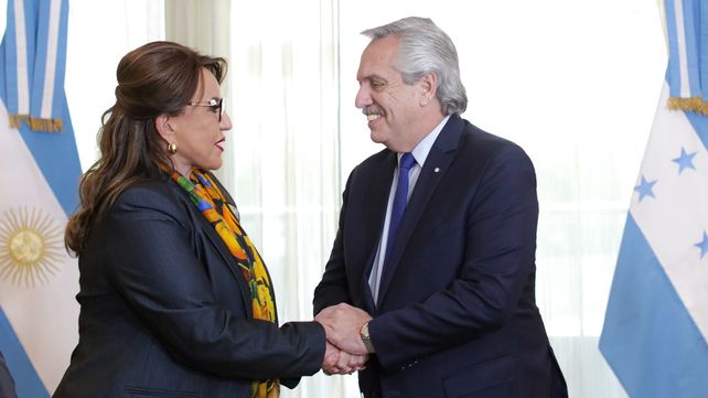 Alberto Fernández participa de la asunción Petro