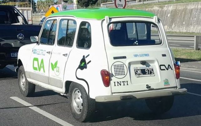 El Renault 4
