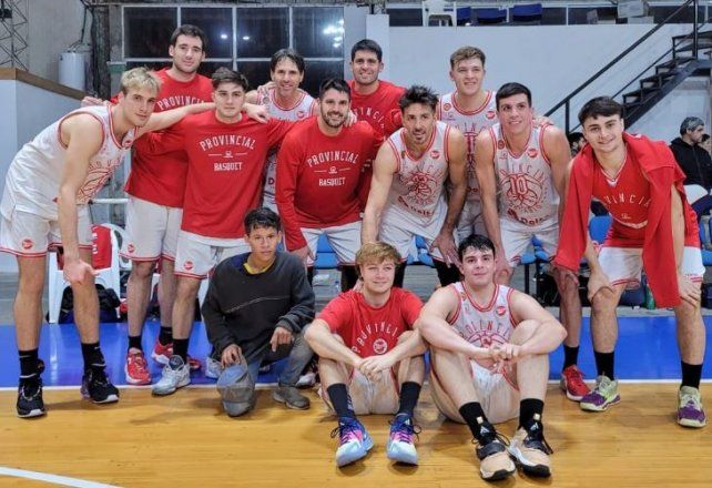 Los jugadores de Gustavo Lalima. Gran triunfo de Provincial en Gualeguaychú. Ahora