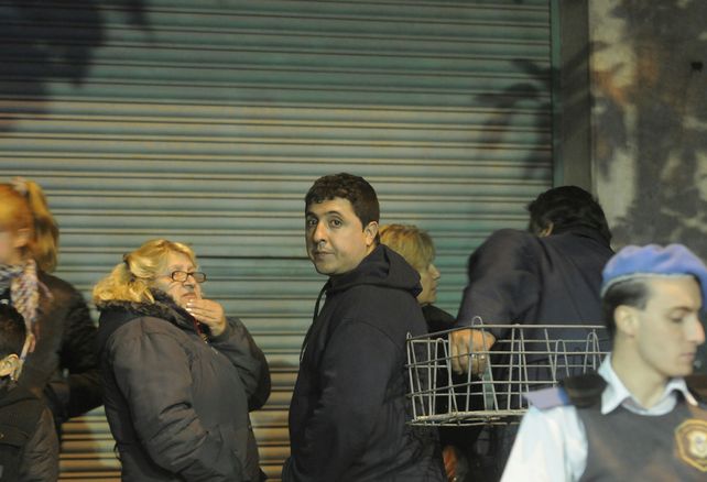 El padre (foto) y los hermanos se llegaron hasta la casa donde encontraron los restos humanos.&nbsp;