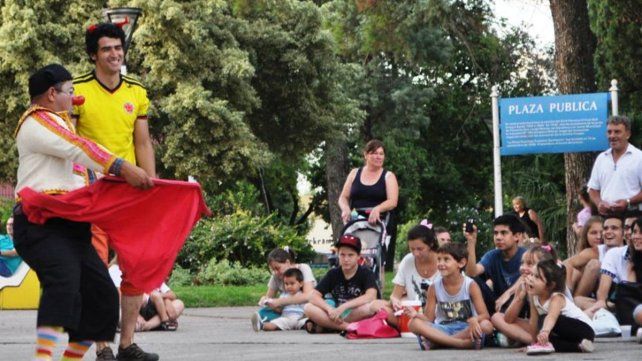La Fiesta Popular de Teatro vuelve a Crespo: cultura, encuentro y escenario compartido