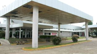 Repararán los aleros de ingreso y egreso del Aeropuerto de Sauce Viejo