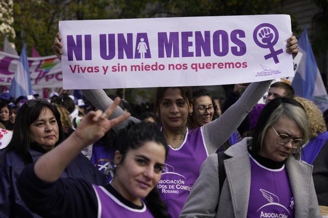 Masiva marcha de Ni Una Menos en Rosario: todas las fotos de la ...
